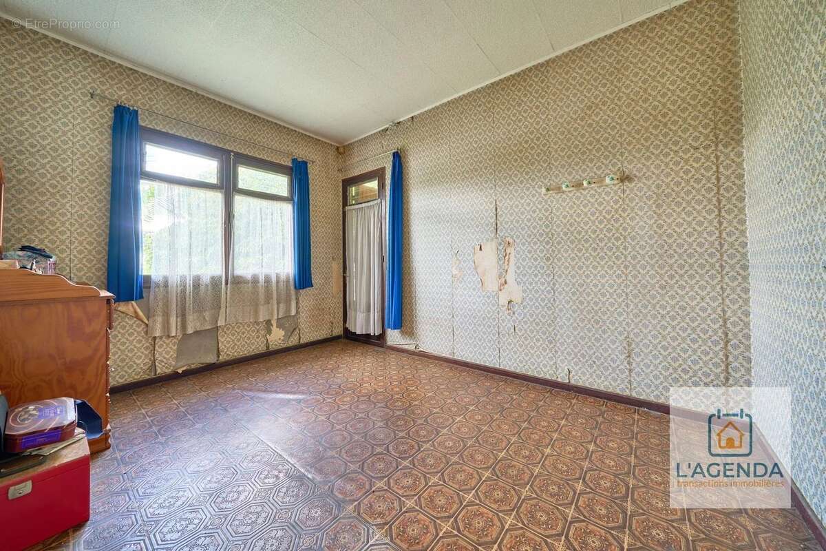 Maison 190 m² - Le Tampon centre - photo 8