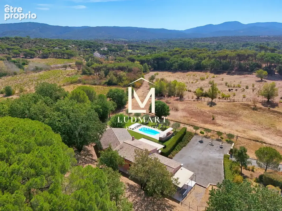 Vidauban   Villa récente de plain-pied avec piscine sur environ 7 500 m2 - photo 11