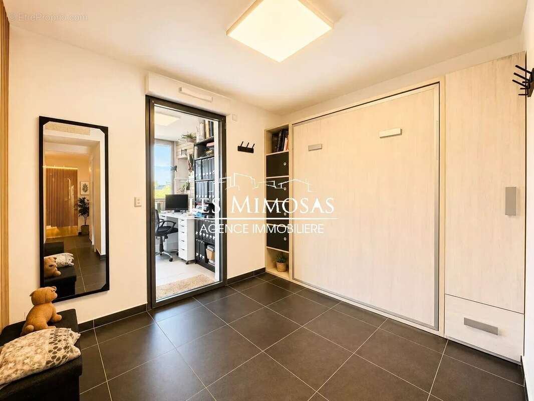 Appartement à FREJUS