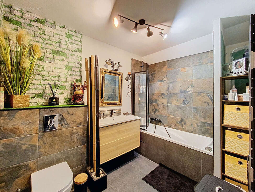 Appartement à MONTLUEL