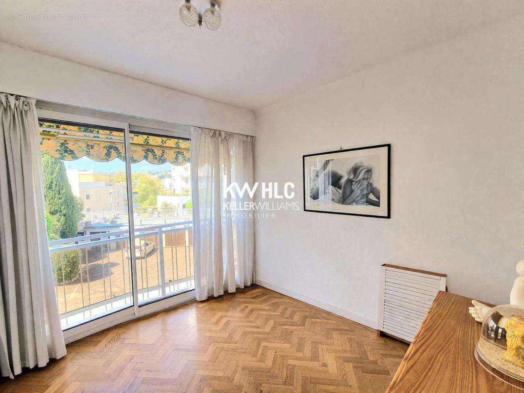 Appartement à CAGNES-SUR-MER