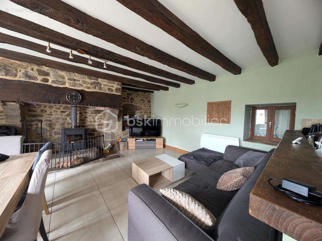Maison de campagne offrant un beau potentiel ! - photo 7