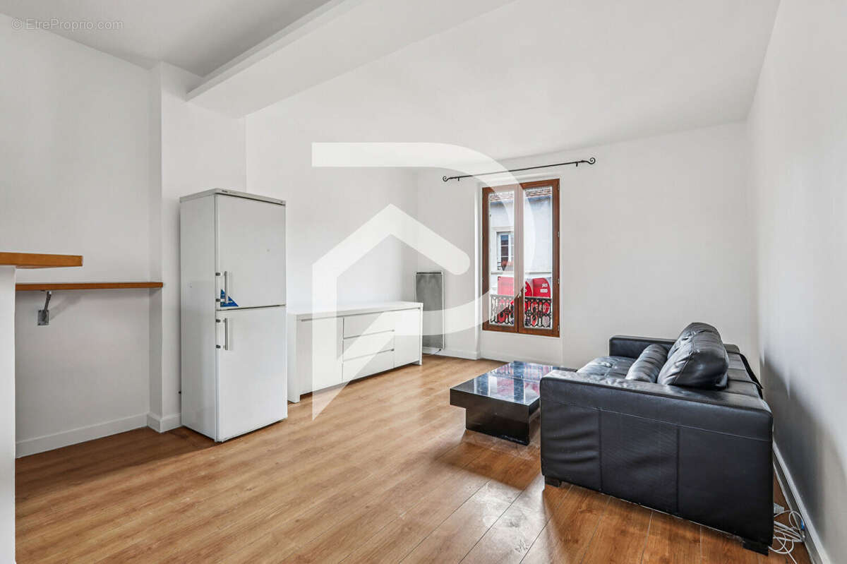 Appartement à COLOMBES