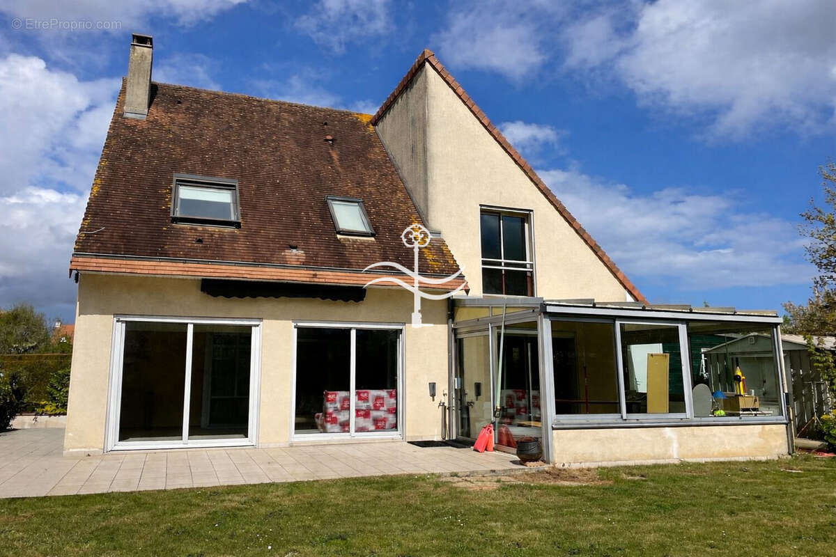 Maison à BENOUVILLE