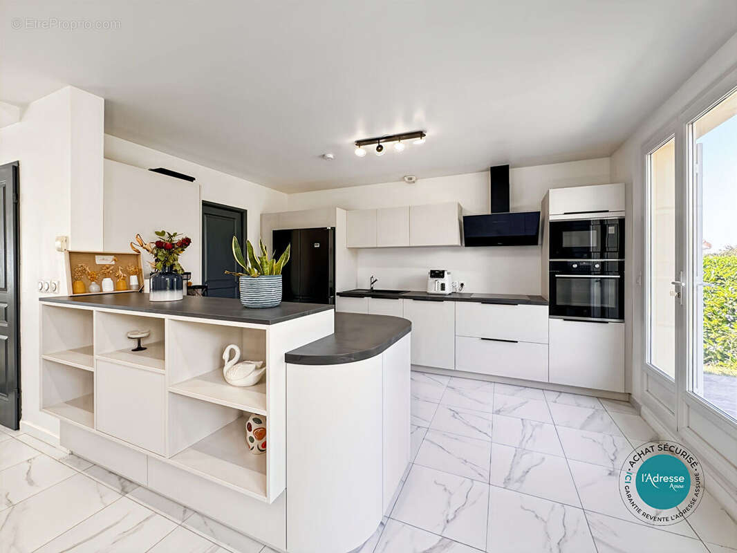 Maison Familiale de plain-pied avec combles aménagés 6 pièces Ormoy - photo 8