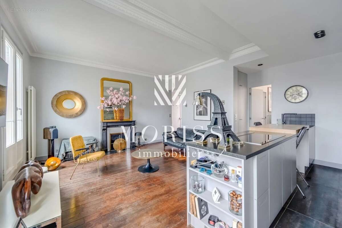 Appartement à PARIS-19E