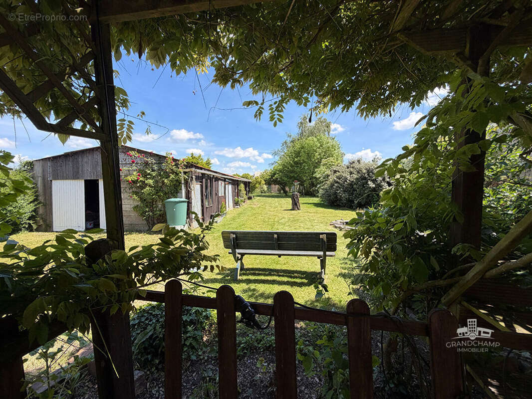 Maison à ISSE