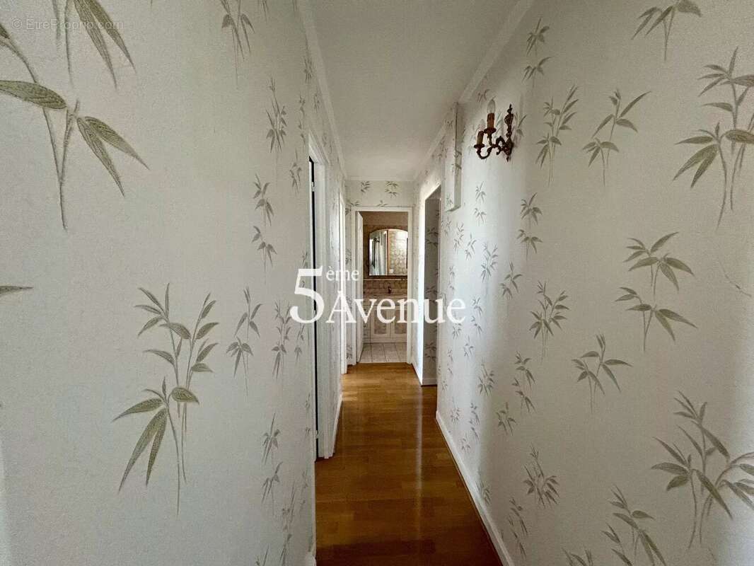 Appartement à SAINT-MAUR-DES-FOSSES