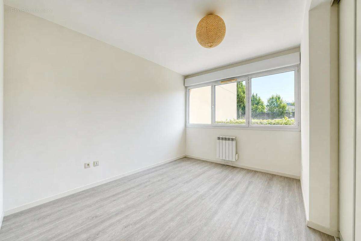 Appartement de 3 pièces de 55 m² situé à Dax - photo 9