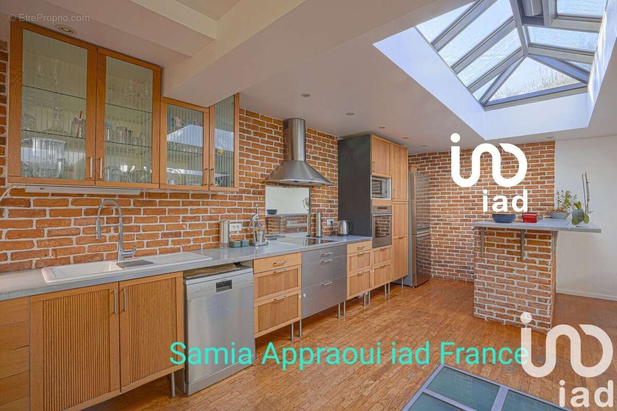 Photo 4 - Commerce à LE PLESSIS-ROBINSON