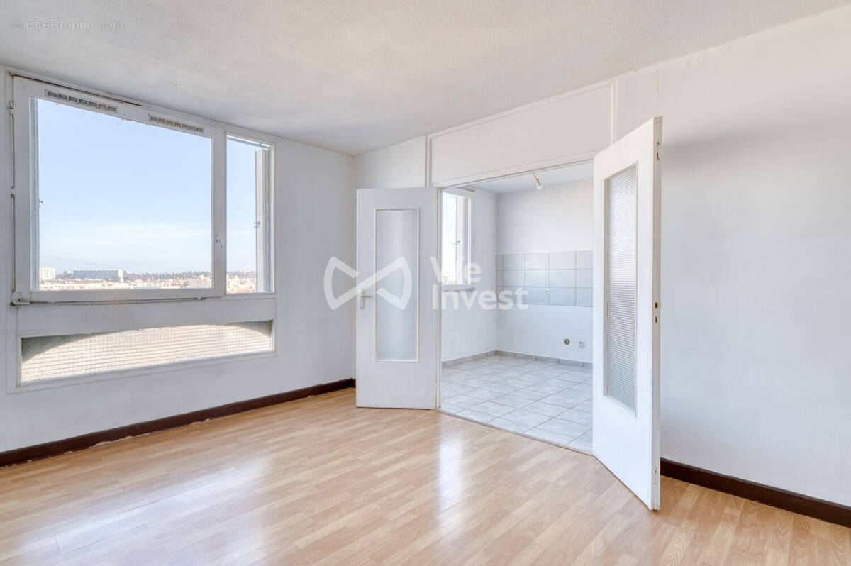 Appartement à LYON-8E