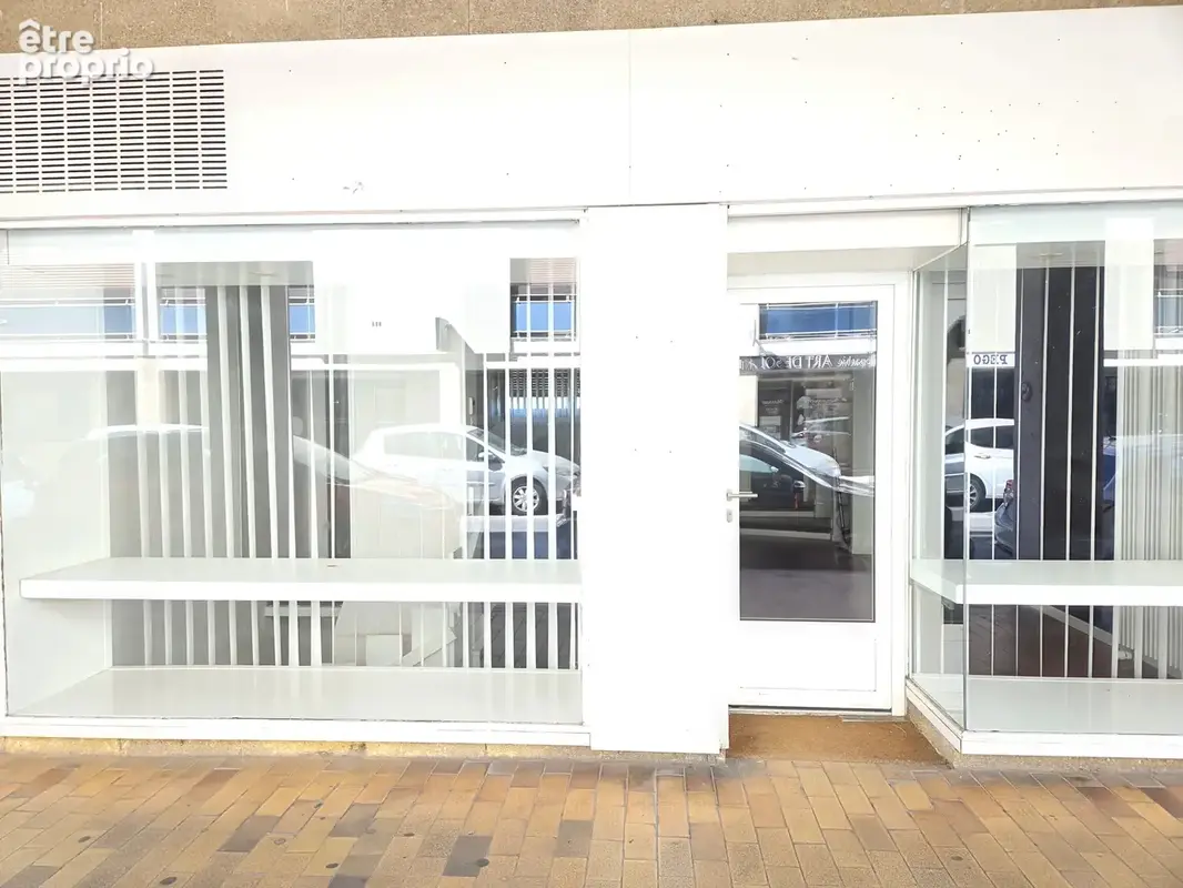 Photo Commerce à Hyeres au prix de 224 900€