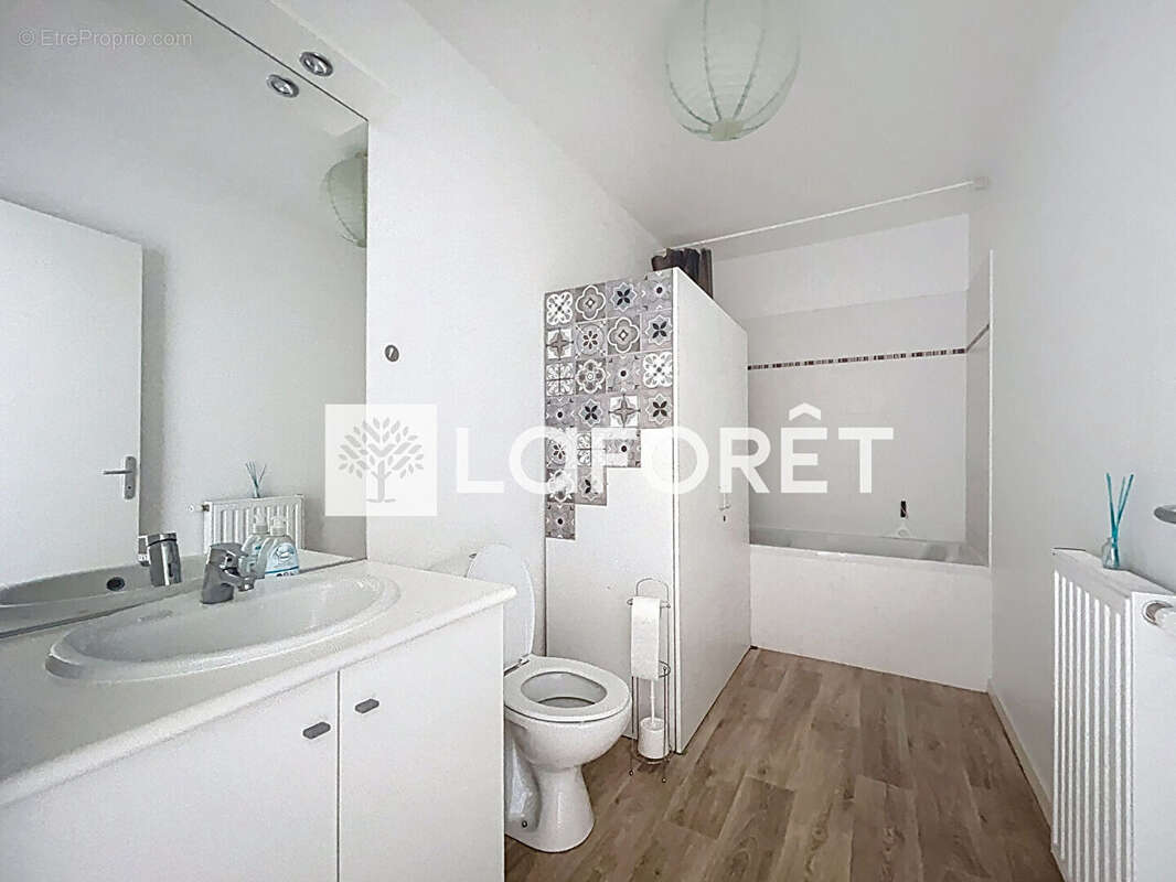 Appartement à CESSON