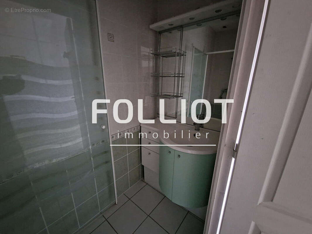 Appartement à PERIERS