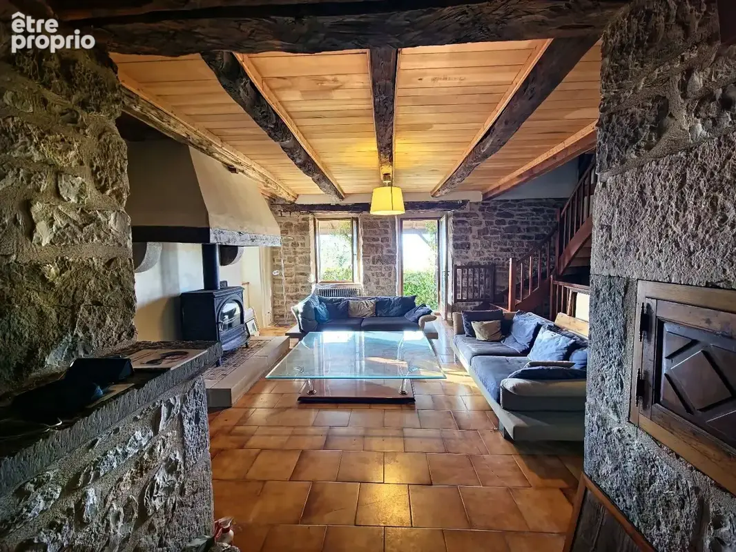 Maison et dépendances dans un hameau, proche de Verfeil - photo 7