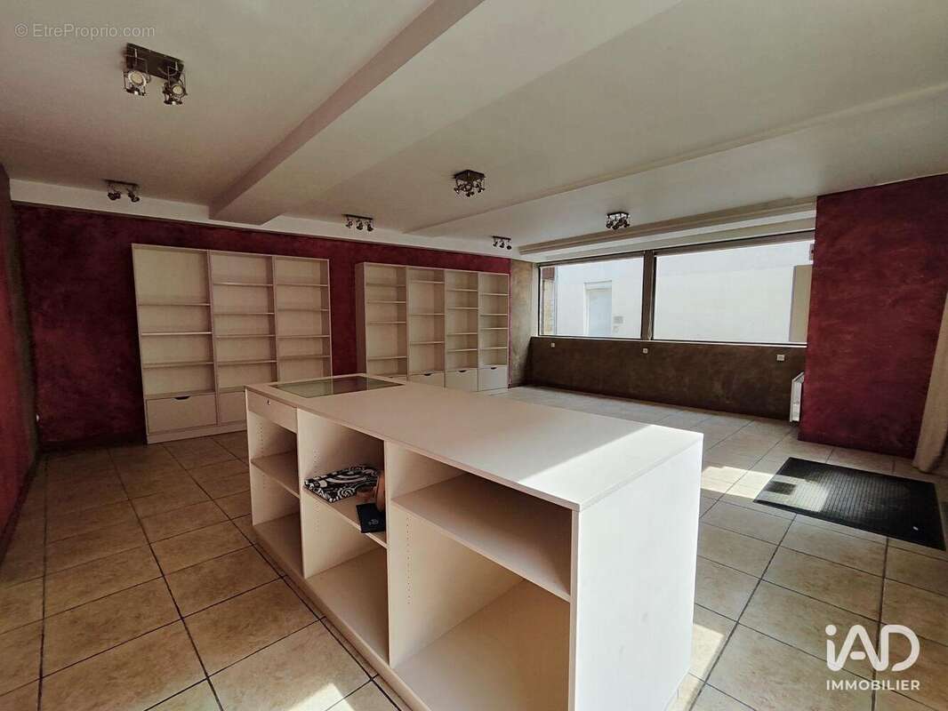 Photo 4 - Commerce à CHALONS-EN-CHAMPAGNE