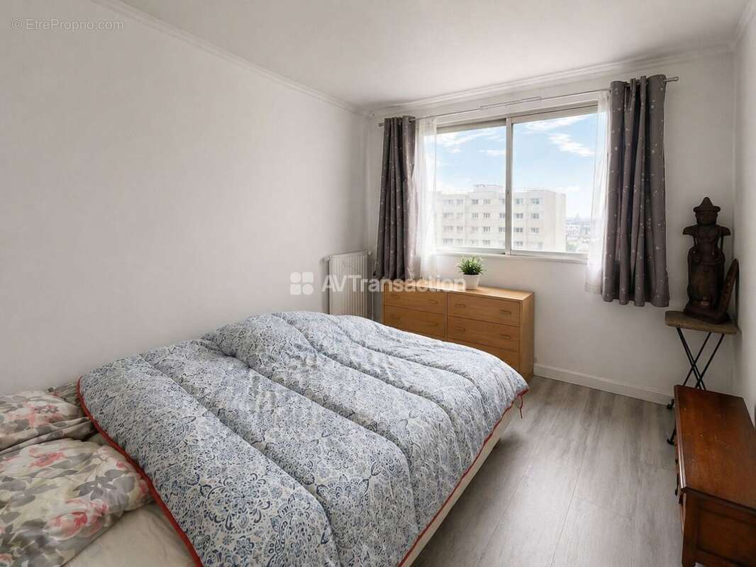 Appartement à PARIS-11E