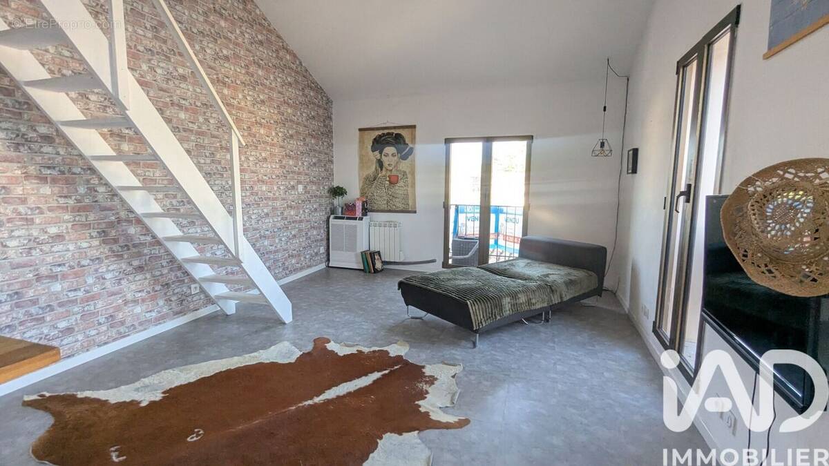 Photo 1 - Appartement à L'ISLE-SUR-LA-SORGUE