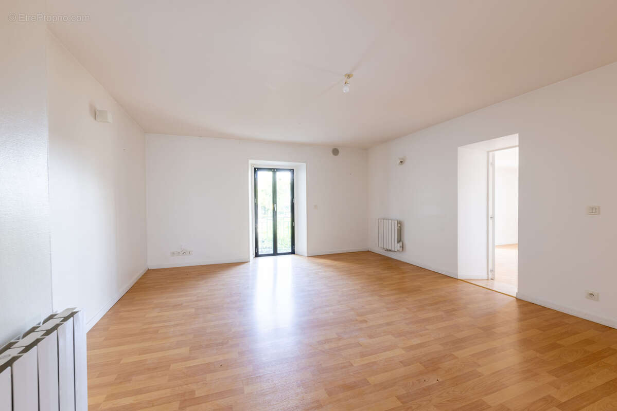 Appartement à GRUFFY