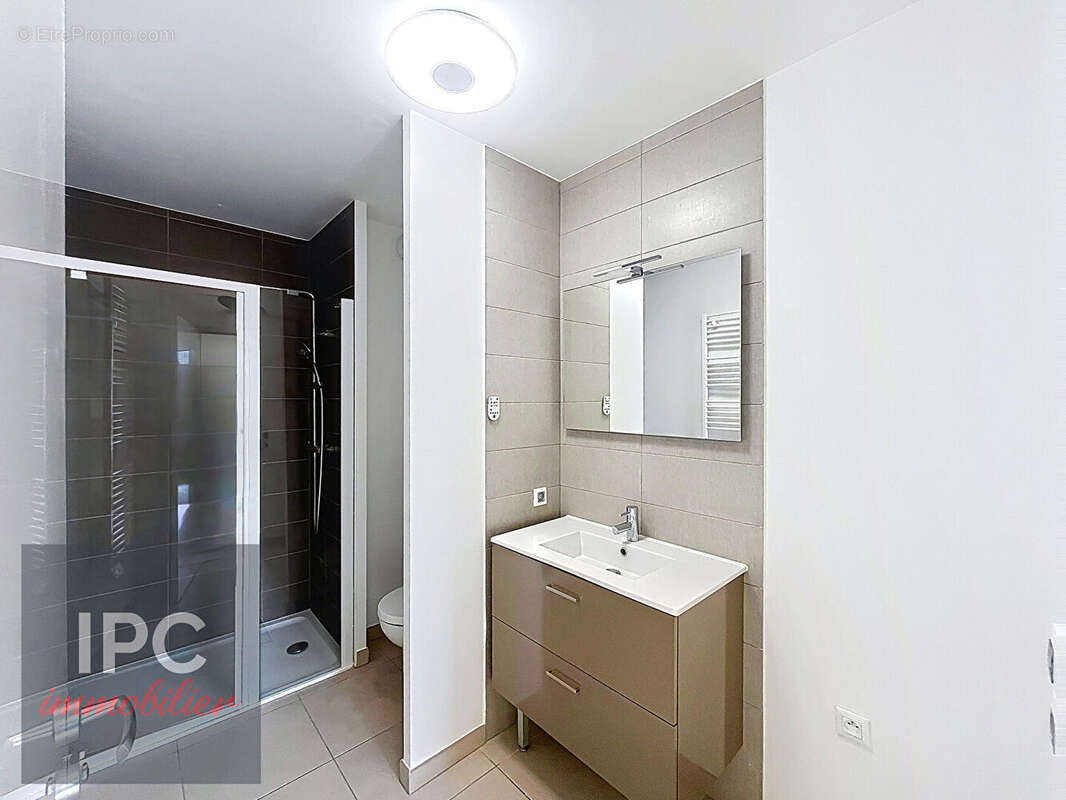Appartement à SAINT-GRATIEN