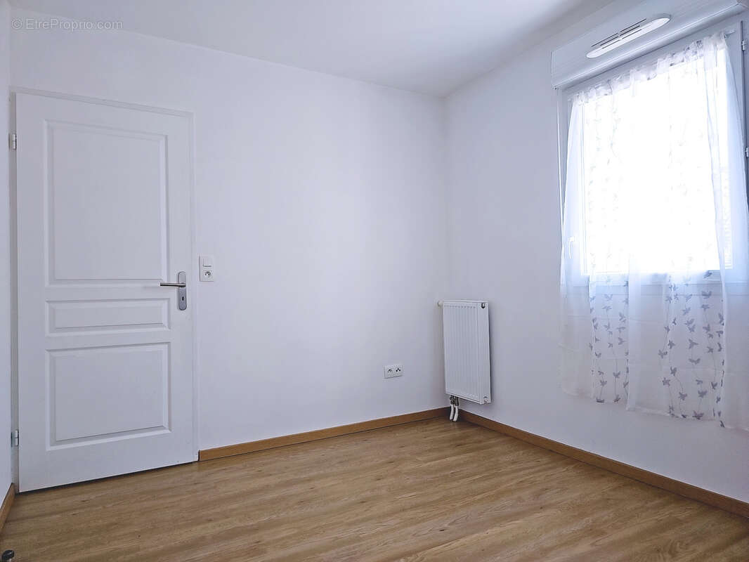 Duplex aux allures de maison / 62,25 m2 avec extérieur et parking privatif   Marly, secteur Rhonelle - photo 19