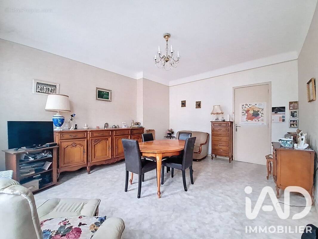 Photo 1 - Appartement à VALENCIENNES