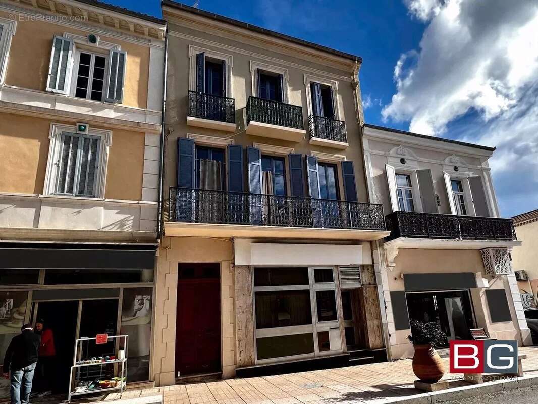 Appartement à VALLAURIS