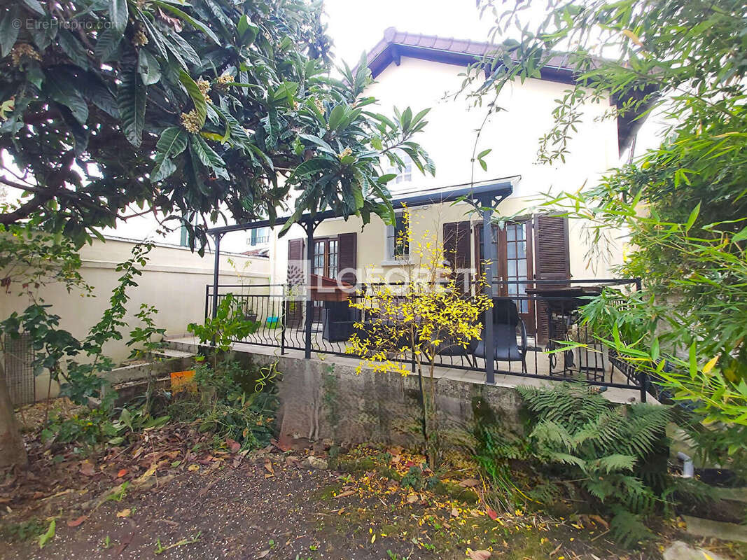 Maison à VILLEMOMBLE