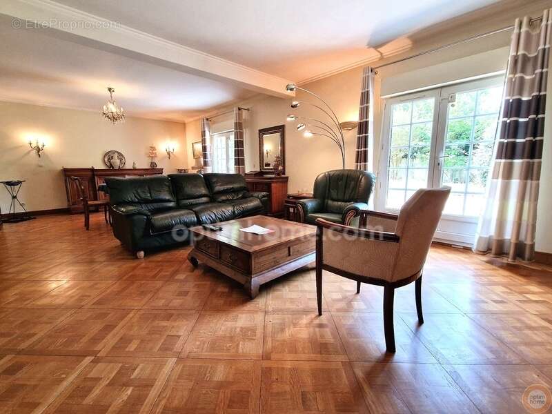 Maison à LONGPONT-SUR-ORGE