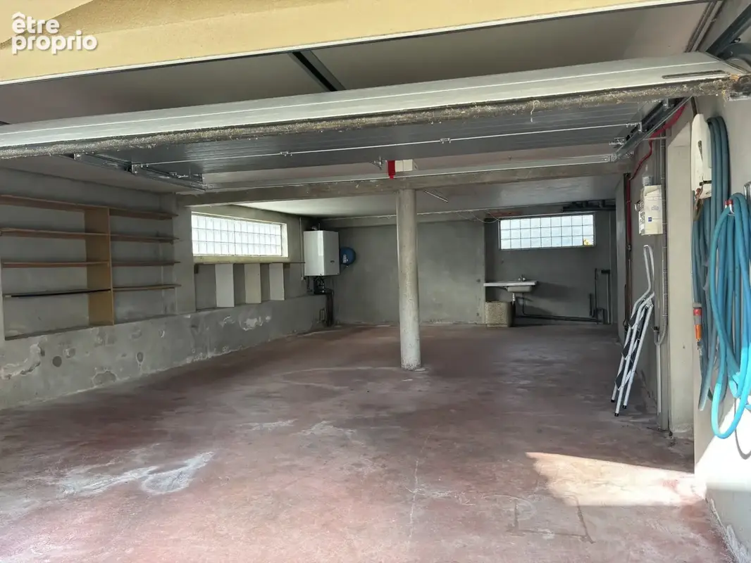 La turballe - maison de ville - centre ville - tout a pied - grand garage - espace de stockage - photo 11