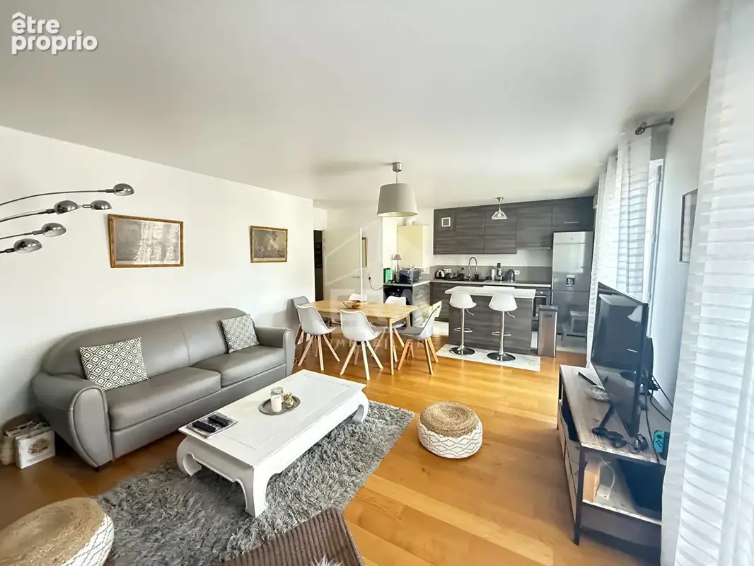 Photo Appartement à Maisons-Alfort au prix de 529 000€