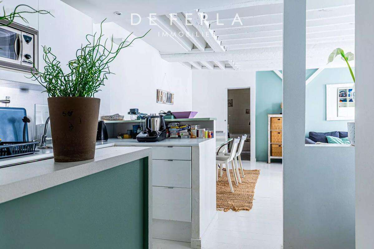 Appartement à PARIS-5E