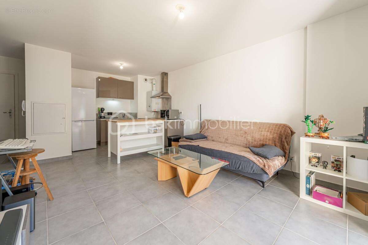 Appartement à POISY