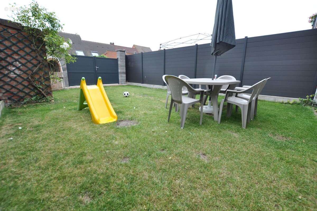 Maison 4 chambres et jardin à Coudekerque-Branche (59210) - photo 7