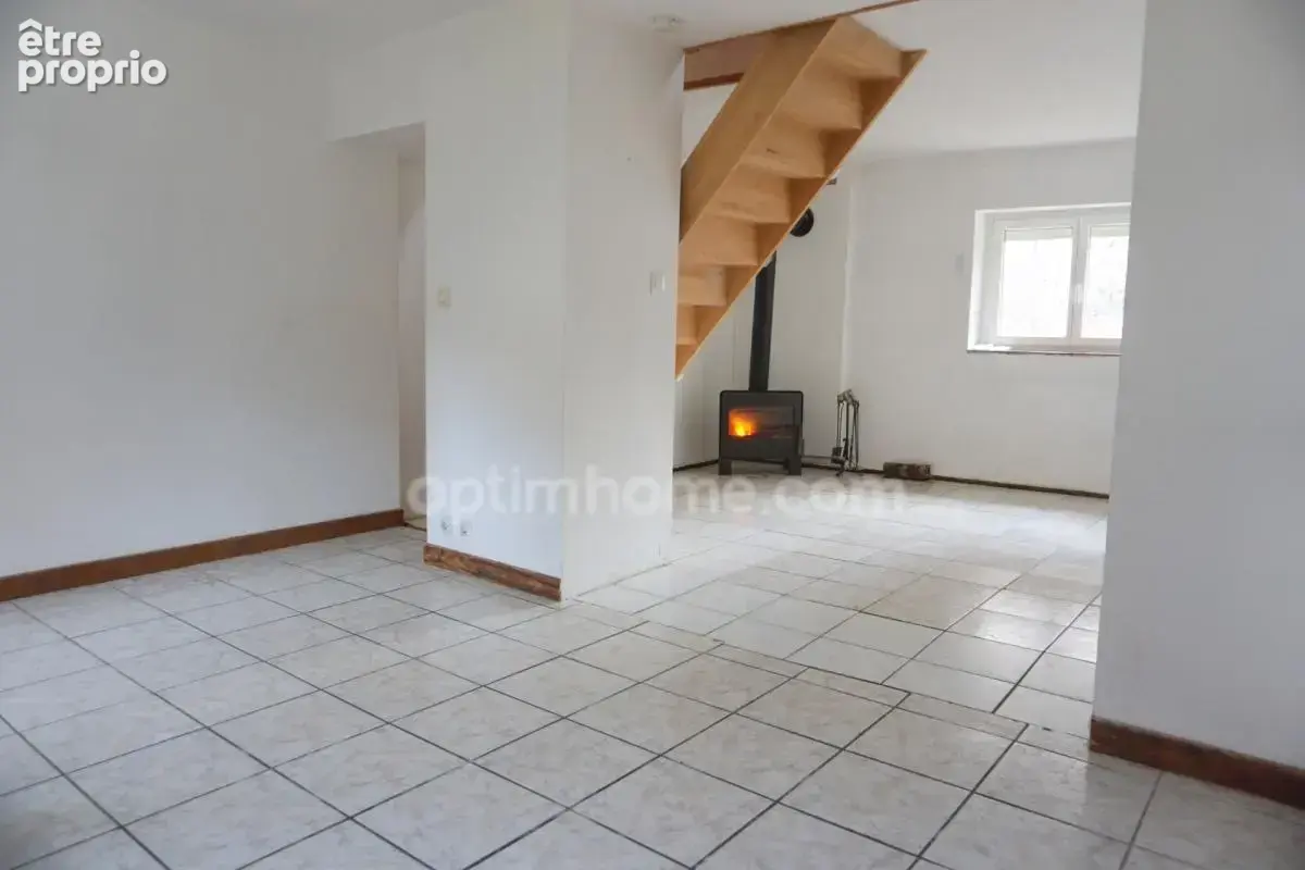 Maison en pierre à vendre 4 pièces entre Rioz et Baume-les-Dames - photo 2