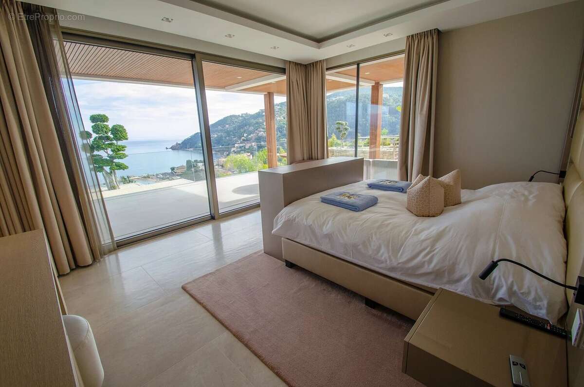 Maison à THEOULE-SUR-MER