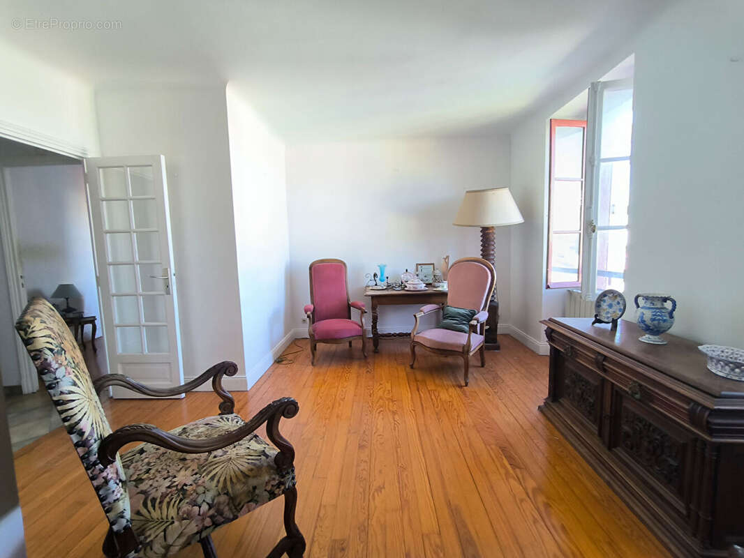 Appartement à CIBOURE