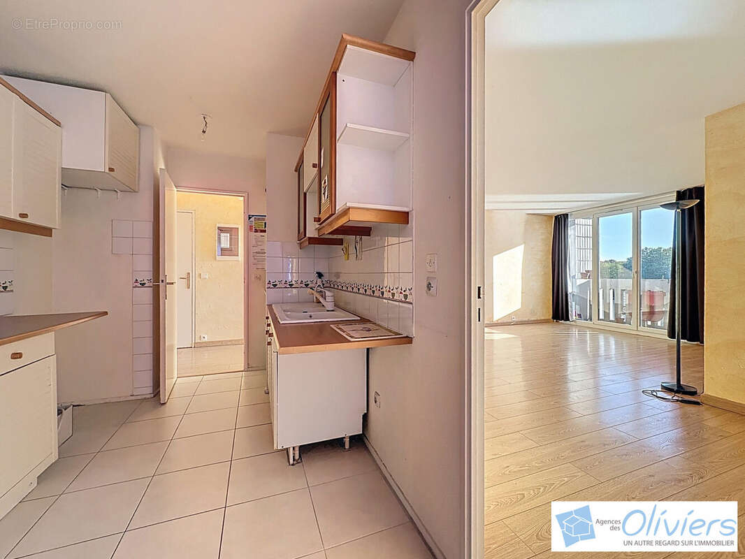 Appartement à MONTIGNY-LE-BRETONNEUX