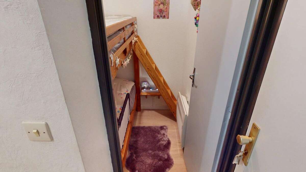  Appartement Studio cabine rénové avec balcon parking et cellier– Bagnères-de-Luchon - photo 3