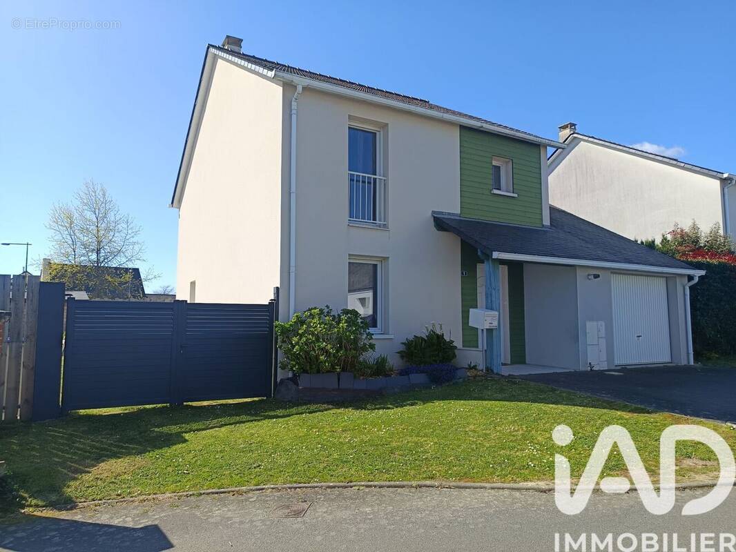 Photo 1 - Maison à SAINTE-LUCE-SUR-LOIRE