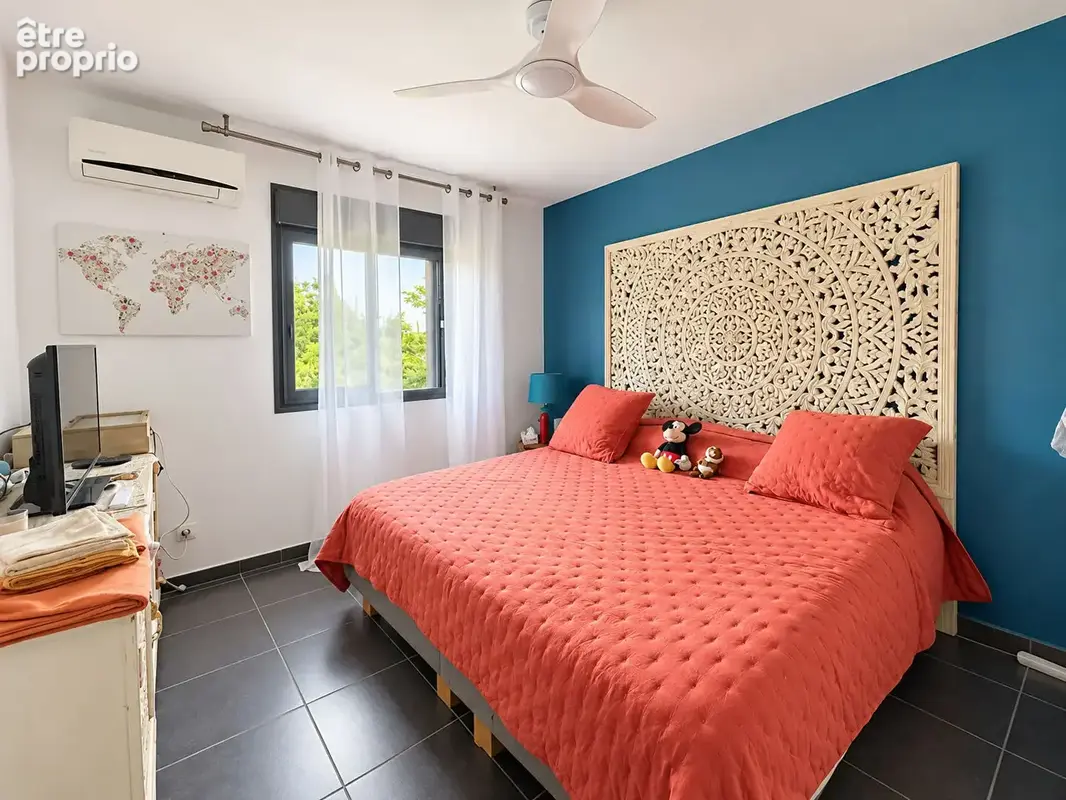 A VENDRE - Saint-Benoit - Maison avec terrasse et jardin + 130 m2 bonus exploitable - photo 8