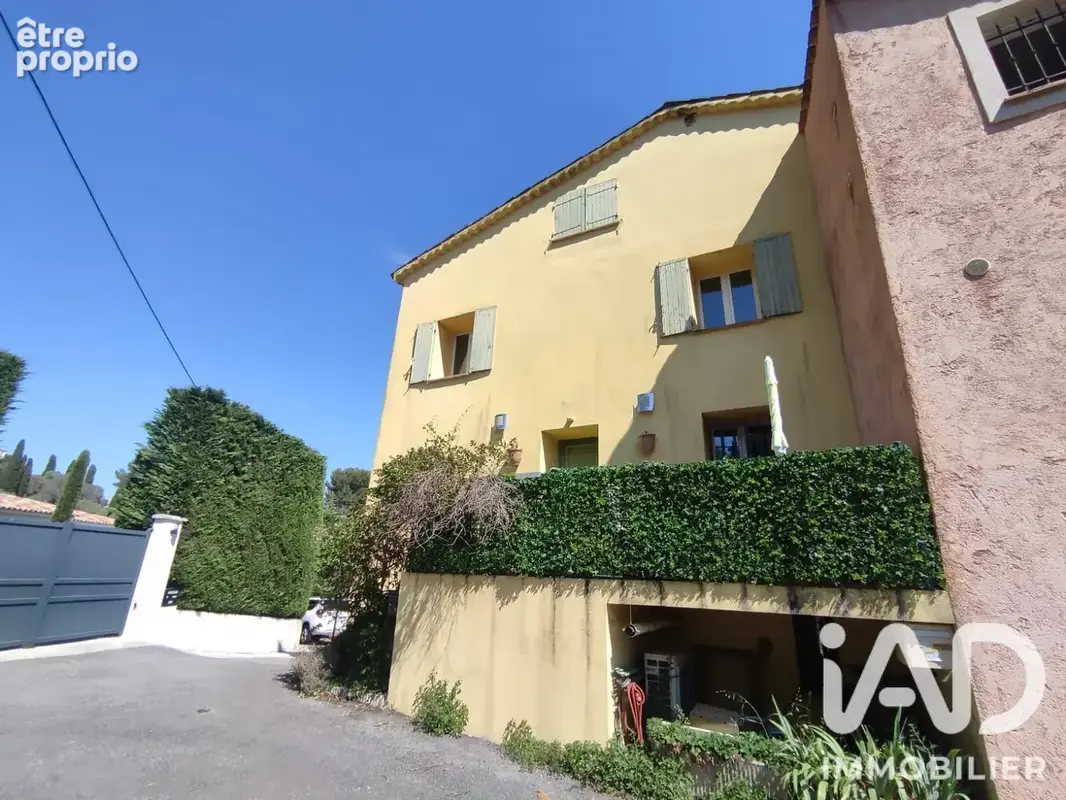 Photo 1 - Maison à MOUGINS