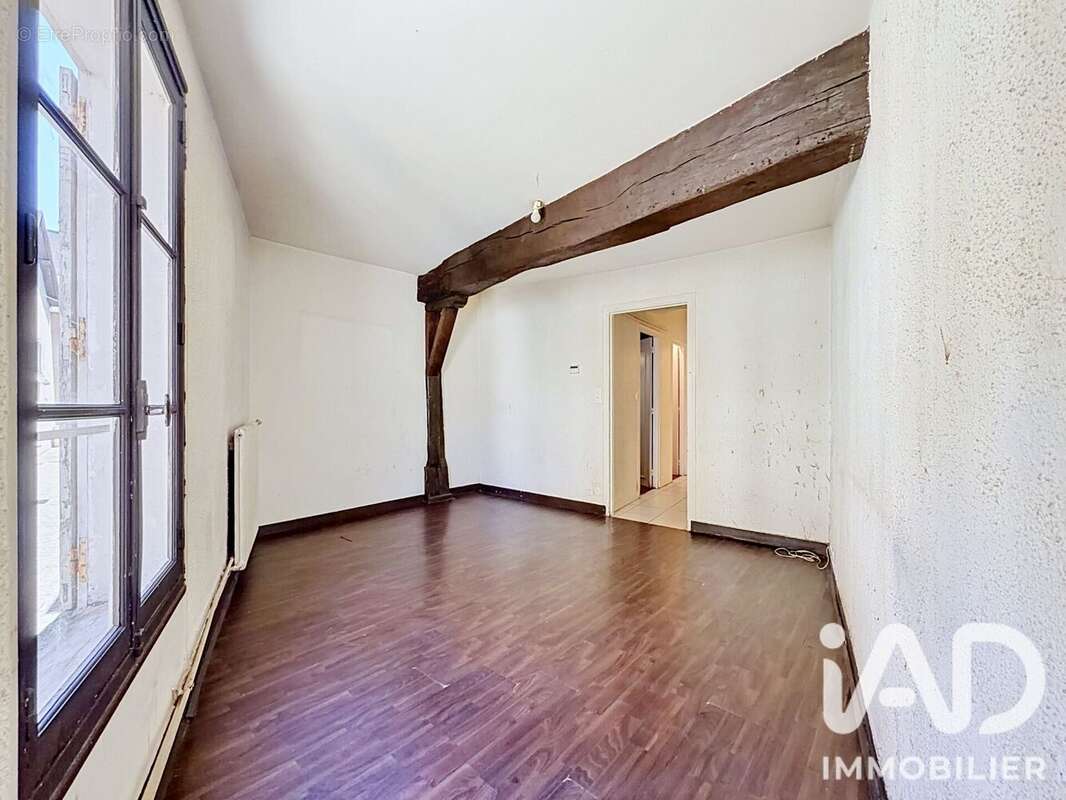 Appartement 48 m² à Chartres  - photo 4