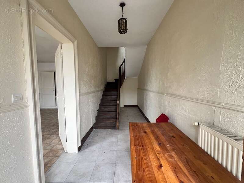 Maison à SCORBE-CLAIRVAUX