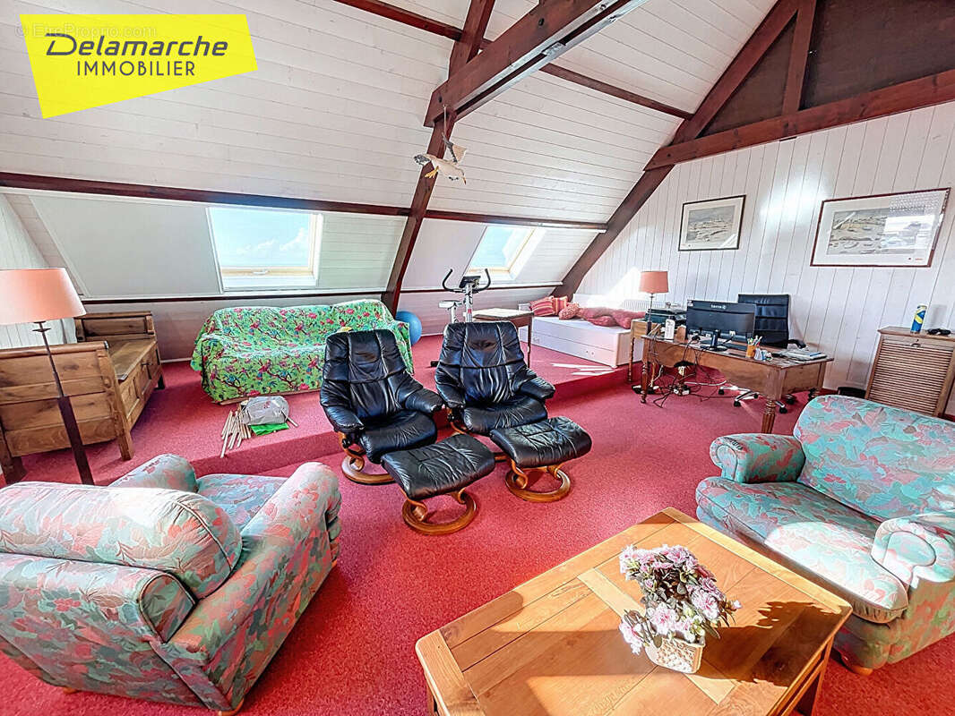 Appartement à HAUTEVILLE-SUR-MER