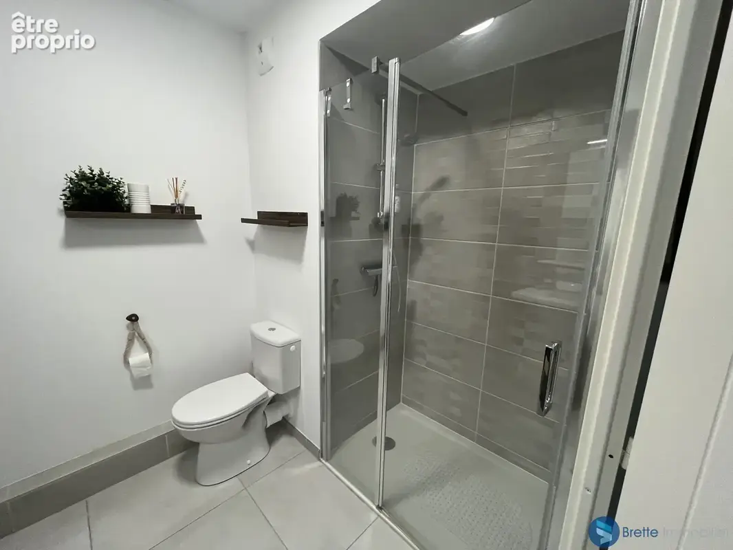 Hyeres - t2 residence neuve terrasse et parking - photo 11