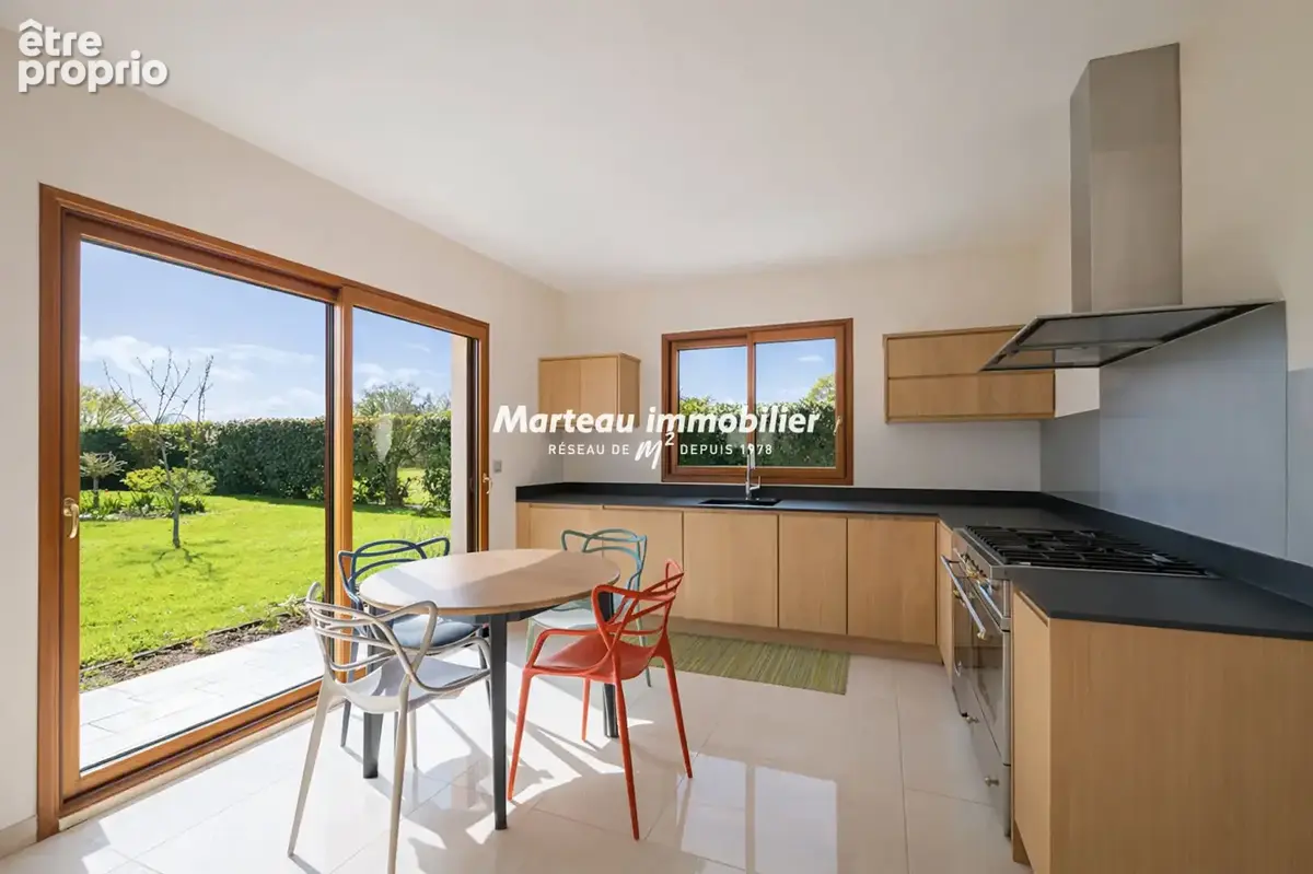 A VENDRE Maison proche Le Mans 6 pièce(s) 174.33 m2 - photo 7