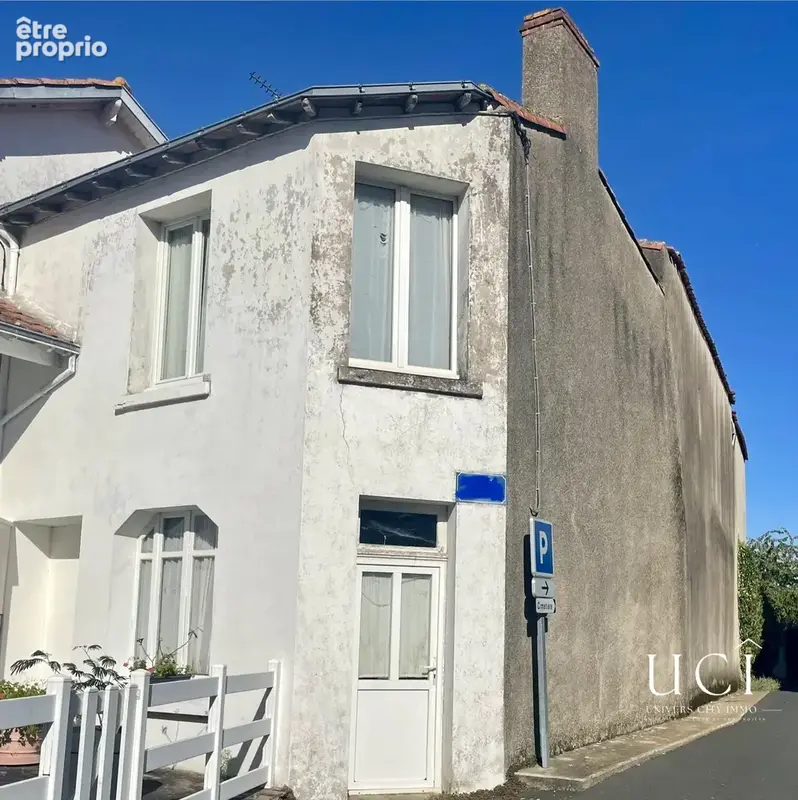 Maison 5 pièces 250 m² à vendre à La Regrippiere (44330) - photo 7