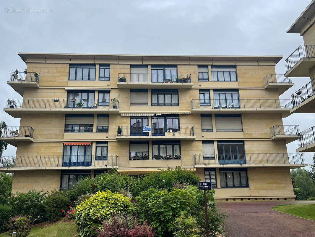 Appartement à MANTES-LA-JOLIE