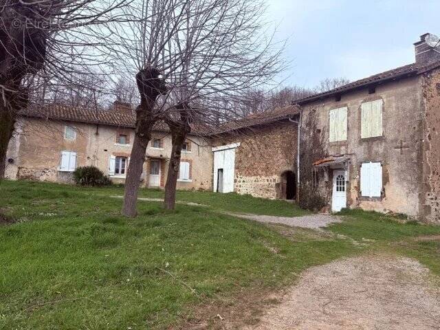 Maison à ROCHECHOUART